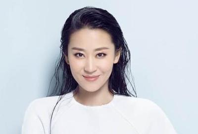 昔日,她为“前途”和罗晋分手,现嫁给五十八岁富豪堪称仙女